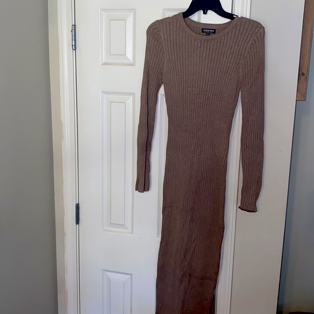 Tan Brown Fashion Nova dress😍